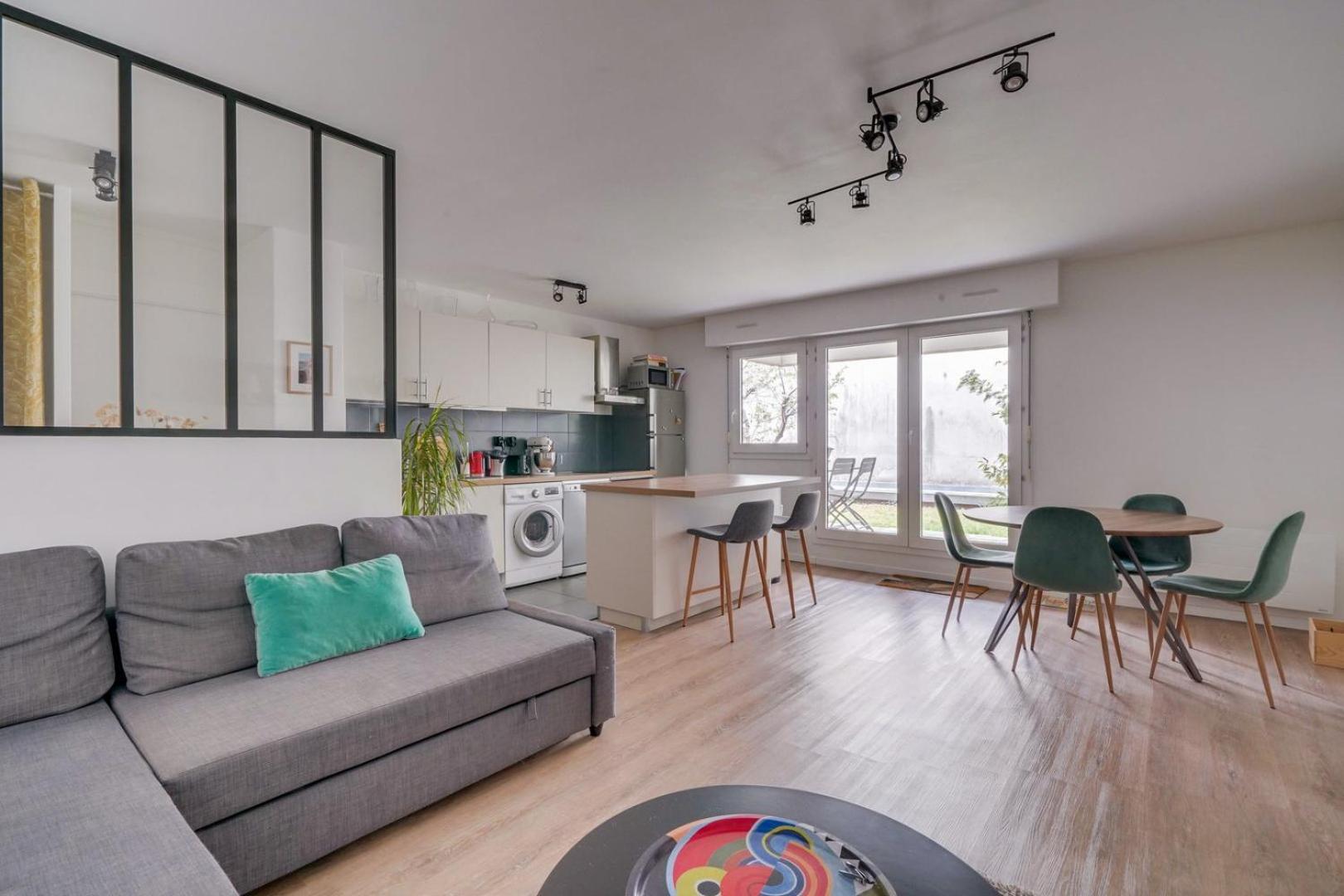 Appartement Pleasant Flat In Bordeaux With Terrace And Parking Extérieur photo