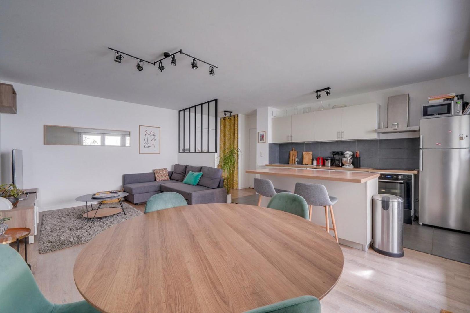 Appartement Pleasant Flat In Bordeaux With Terrace And Parking Extérieur photo